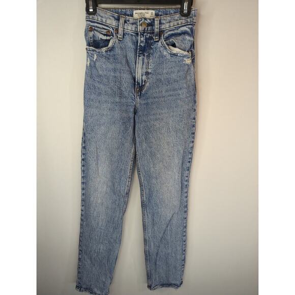 Abercrombie & Fitch Light Wash The 90's Straight Ultra High Rise Jeans Sz 24/00R - Picture 3 of 13